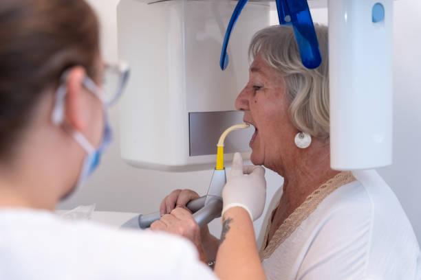 Best Emergency Tooth Extraction in Alliance, OH